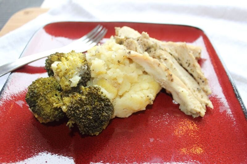 Lemon Chicken Meal with Mashed Potatoes Ready Meal